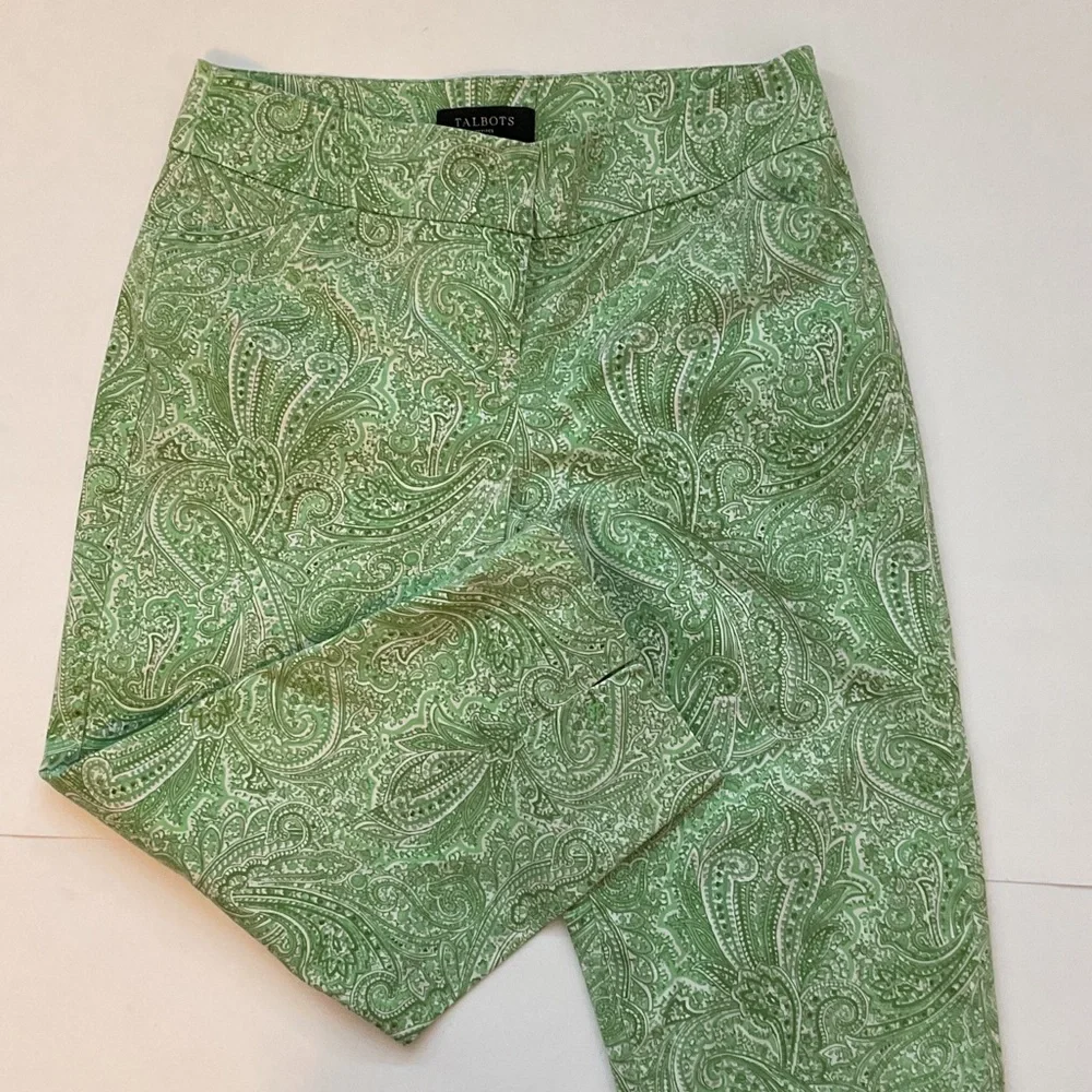 Talbots Printed Curvy Cropped Pants - Picture 2 of 8